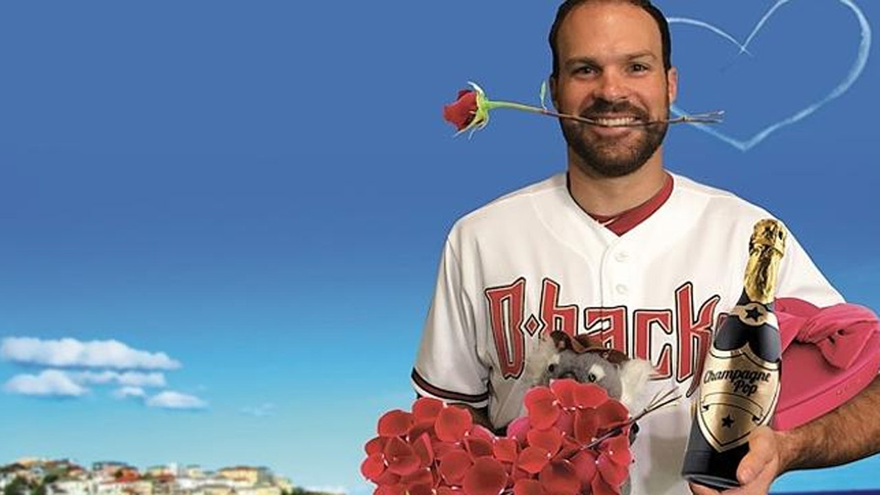 D-backs' Collmenter looking for love in Australia